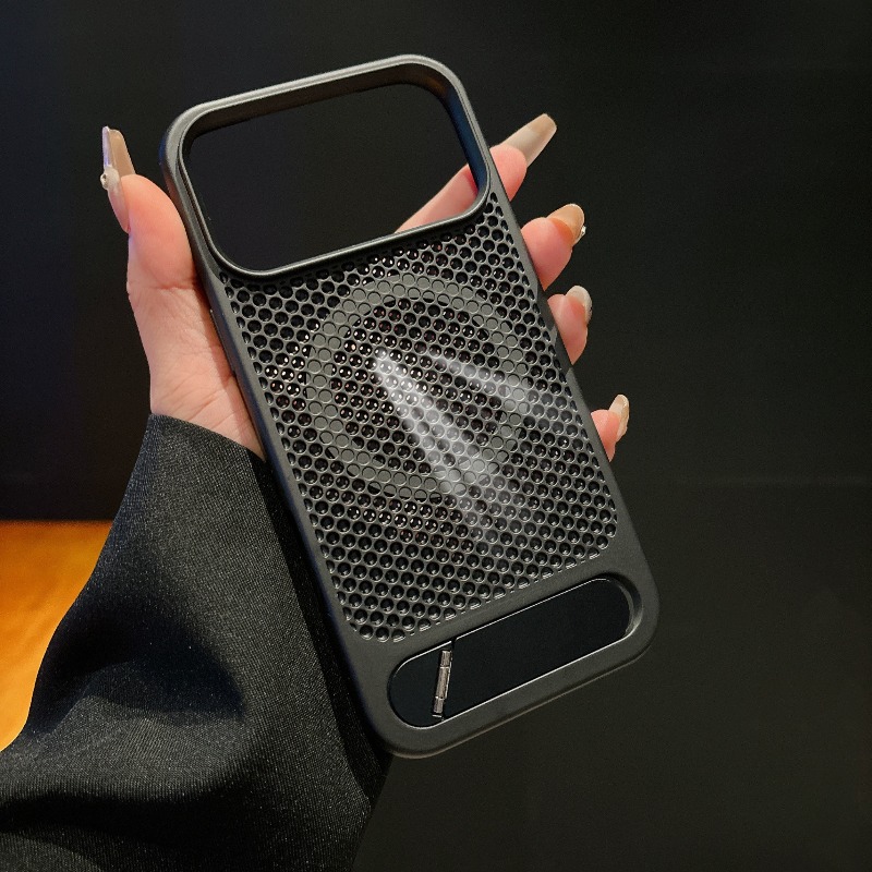 Premium Honeycomb Cooling Brea - Premium Cigar Case review and price